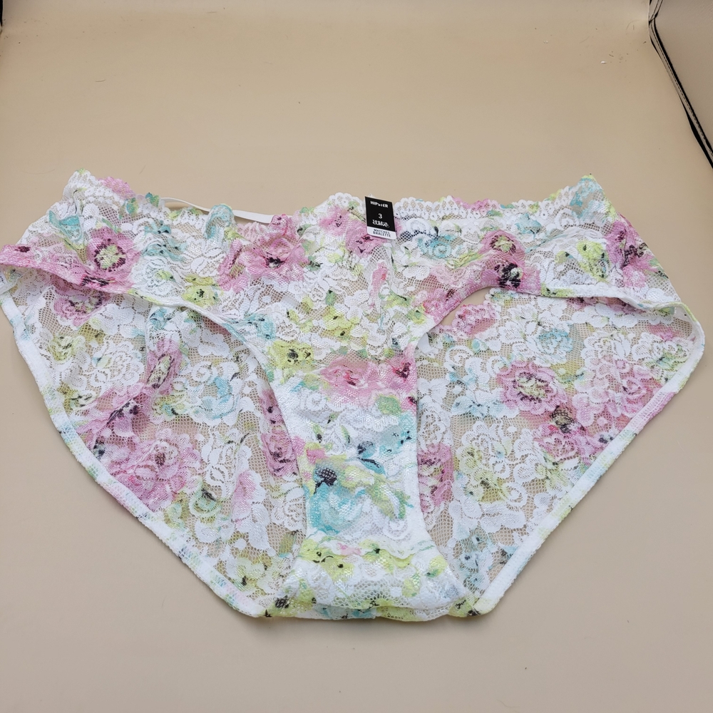 Lace Floral Bikini Panty - White Multi